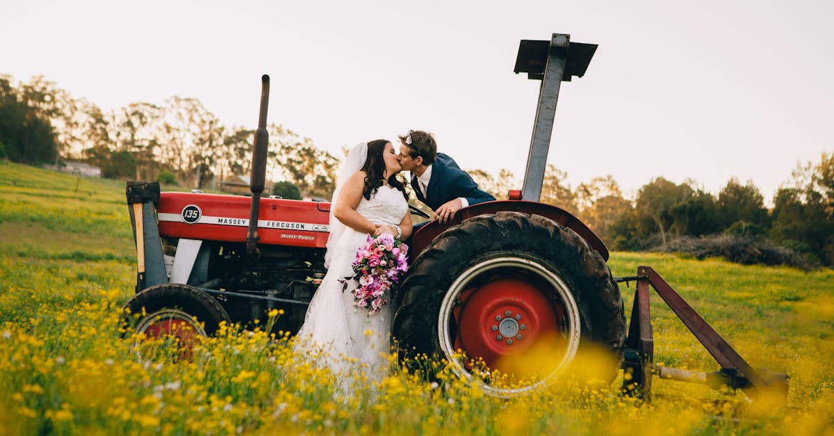 Choosing Between Indoor and Outdoor Settings for Your Wedding